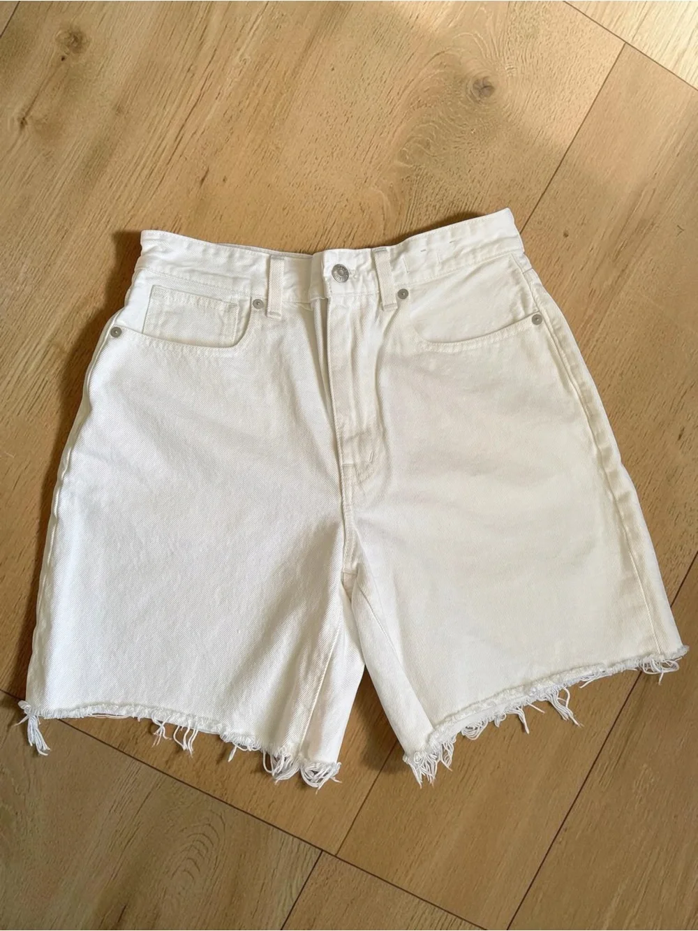 NWOT Madewell Baggy Jean Denim Shorts in Tile White Women’s 27